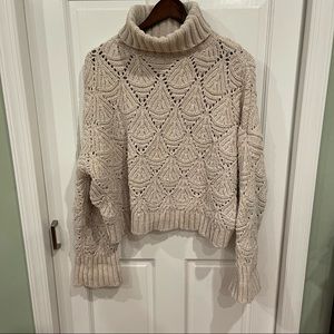 POL Turtleneck Sweater Size Medium